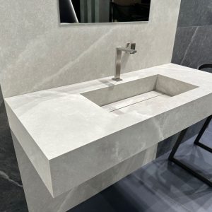 Waschbecken aus Marmor